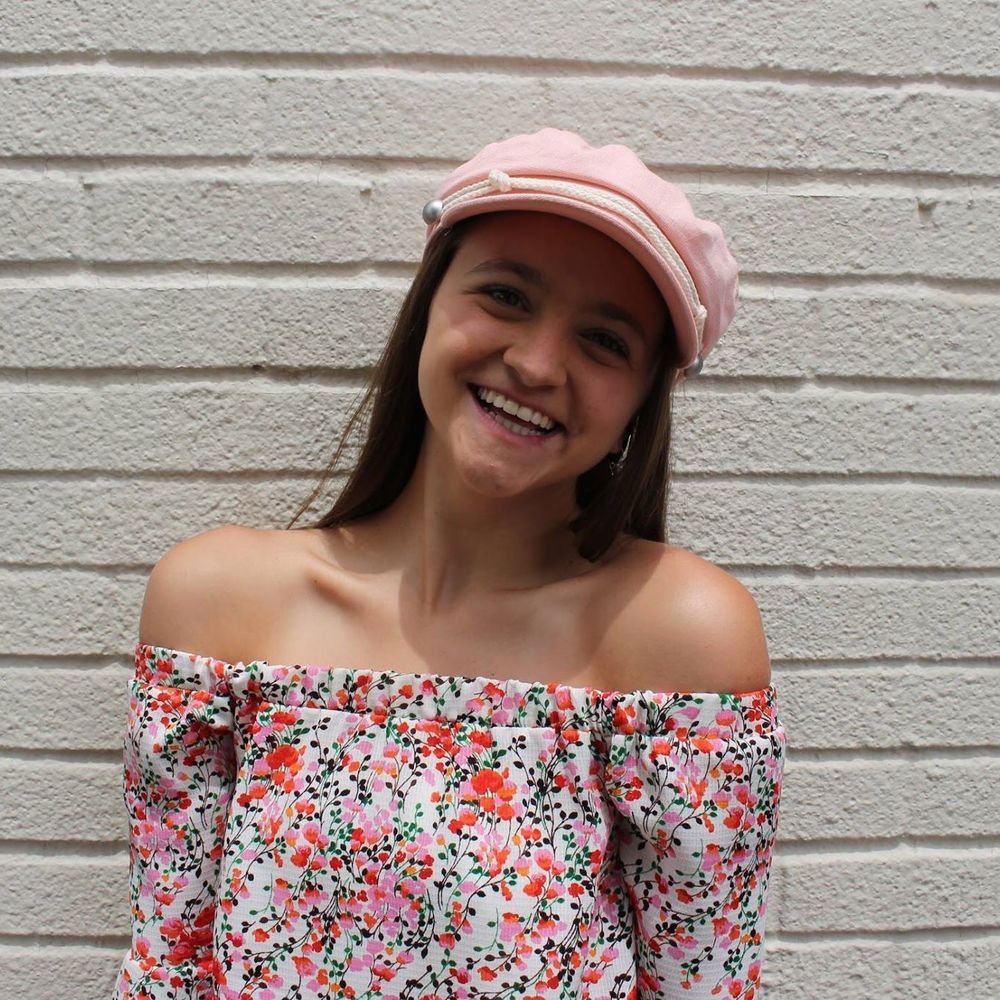 Meet your Posher, Alli